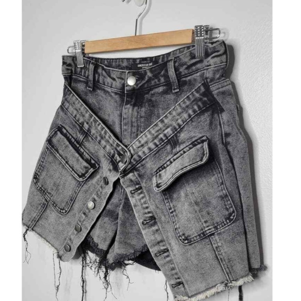 UNIQUE AMERICAN BAZI womens Jean Shorts NWOT